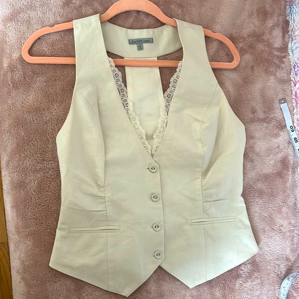 Shimmering Cream Vest - Picture 8 of 8